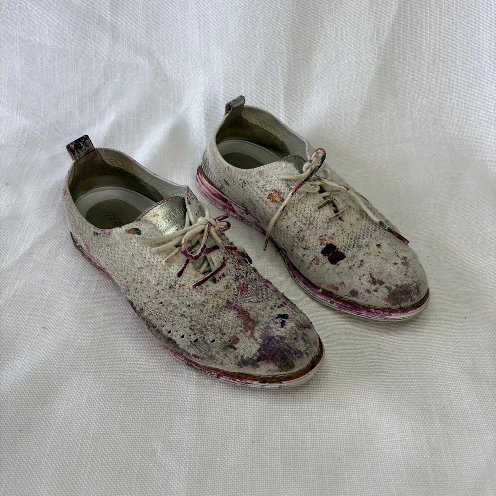 Cole Haan woman Oxford painted lace up shoes